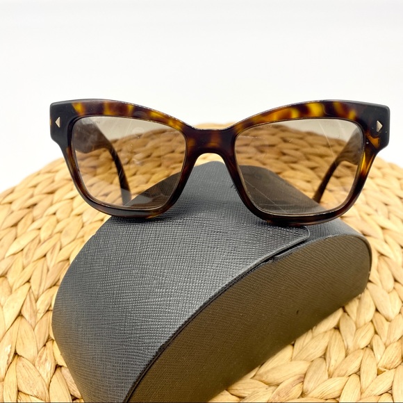 PRADA SPR29 TORTOISE LEOPARD SUNGLASSES WOMENS WITH CASE - Picture 3 of 8